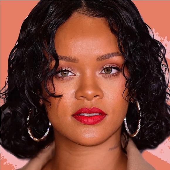 NEW MAC Ruby Woo Retro Lipstick - Picture 2 of 13